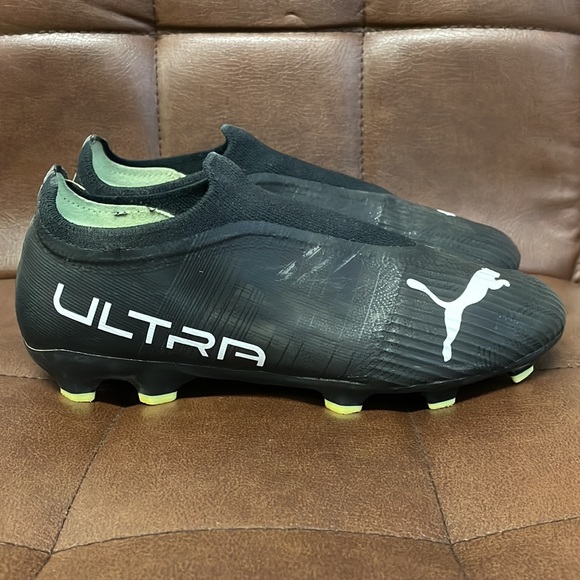 Puma Ultra FG Soccer Cleats - Picture 6 of 13